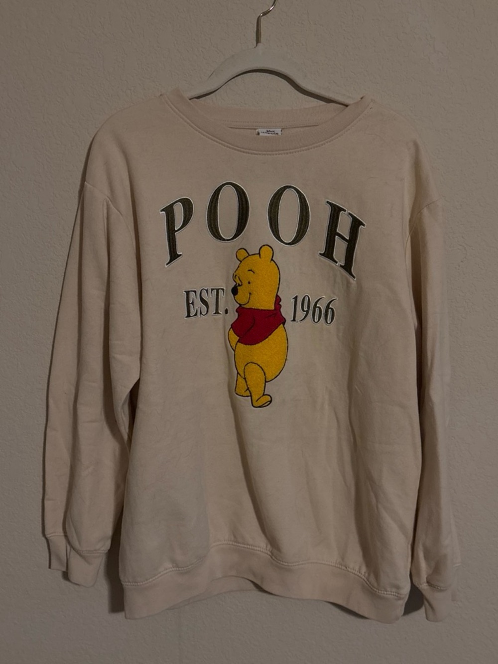 Pooh Graphic Crewneck Sweatshirt - Beige